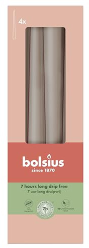 Bolsius - Bougies Effilées Lisses - Taupe Clair - Lot de 4 Dans Une Boîte - 24,5 Cm - Bougies Domestiques Décoratives - Durée de Combustion 7 Heures - Non Parfumées - Cire Végétale Naturelle