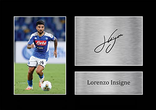 HWC Trading A4 Lorenzo Insigne Napoli Geschenke Gedrucktes Signiertes Autogramm Foto für Fußball Anhänger and Fans