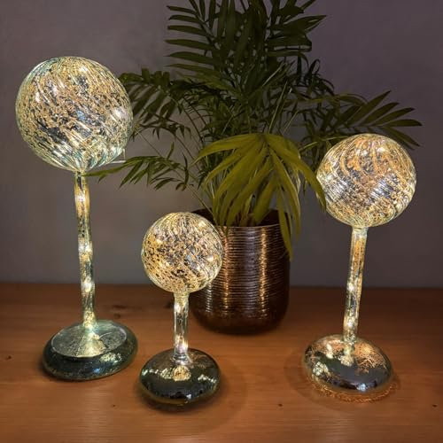 Online Fuchs 3 LED Glaskugeln mit Standfuß, integrierter LED-Lichterkette und 6-Stunden Timer - Stimmungslicht, Dekolicht (Türkis)