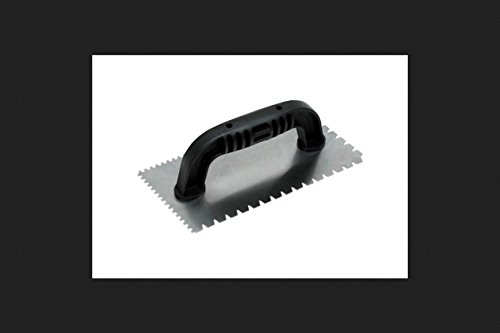 Spatola dentata Marshalltown, tacca: U 3x3x3 mm/piatto V 4,5x6x8 mm - 10 gradi accorciata con manico in plastica, in acciaio, per piastrellisti, dimensioni: 229x102 mm