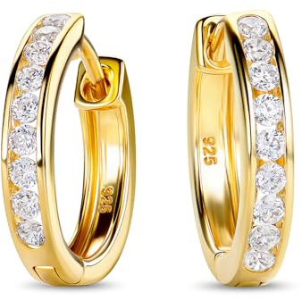 Miore Orecchini Cerchio Donna con Zirconi Brillanti in Argento 925 Placcato Oro Giallo 18K 750, Orecchino Cerchi Classici a lobo anallergici con Zirconi. Chiusura con perno passante e scatto.