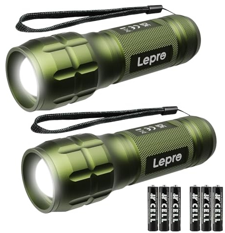 Lighting EVER LED Taschenlampe Klein, Extrem Hell & Zoombar Mini Taschenlampen Batteriebetrieben für Kinder, Wasserdichte Handlampe für Camping, Outdoor, Notfälle (2er-Pack in Grün)
