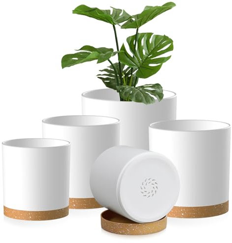 Homeuouz 5 Pack Plastic Plant Pots,17.5/15/14/12.5/10CM,Flower Pot Large Plant Pots Indoor Outdoor Plastic Plant Pot with Drainage Holes and Tray for House Plant Flower（White with Brown Tray）