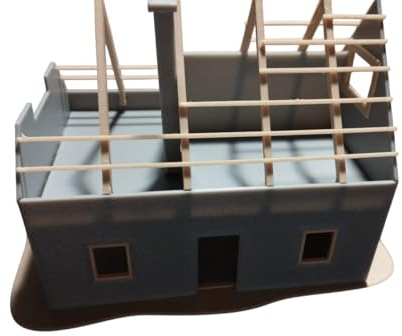 Grande Maquette Maison en Construction - Échelle O 1:43.5 - Charpente Bois Apparente - Scène de Chantier Premium - Multi-Matériaux - Fabriqué en Alsace
