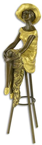 lyxig bronsfigur dam som sitter vid baren brons/guld 12,9 x 9,1 x H. 28,2 cm - Bronsskulptur - Dekofigur.