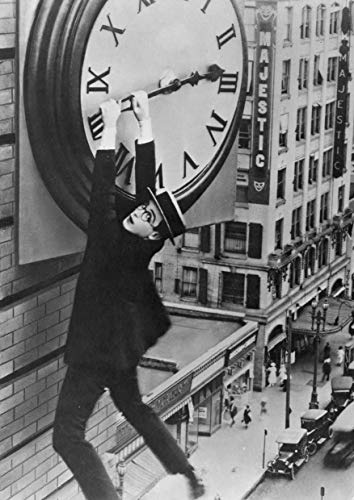 Harold Lloyd Clock Scene A4 Unframed Old Black White Classic Vintage American Actor Film Cinema Movie Star Poster Famous Picture Bedroom Artwork Print Photo Wall Decoration Reprint
