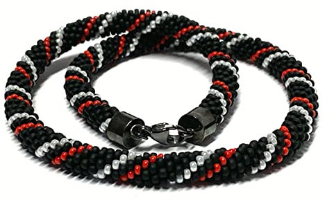 Kette gehäkelt Glasperlen 925 Silber geschwärtzt Schließe Handarbeit Unikatschmuck Häkelkette schwarz rot weiß 43cm