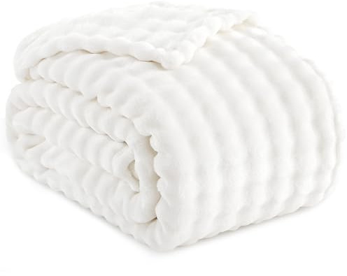 RUIKASI Bubble Decke Kuscheldecke Flauschig Weiß - 150x200cm Sofadecke & Couchdecke aus Plüsch, Warme Fleece für Wohnzimmer Deko Blanket, Dicke Wohndecke