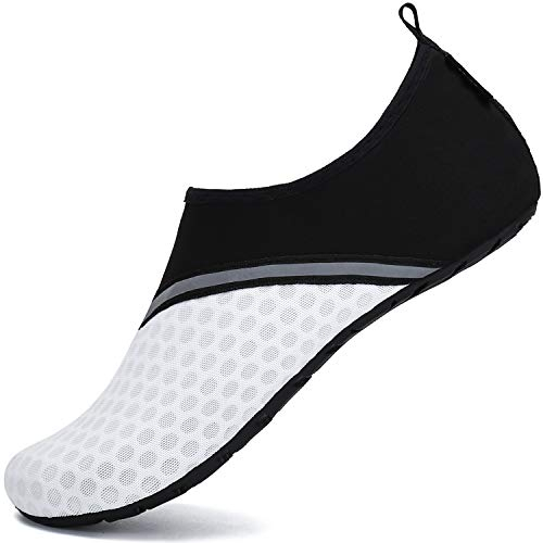 SAGUARO Chaussures de Plage pour Homme Femme Séchage Rapide Aquatiques Chaussettes Léger À l'aise Chaussons de Piscine Antidérapant Chaussures de Bain Piscine Blanche 36/37 EU