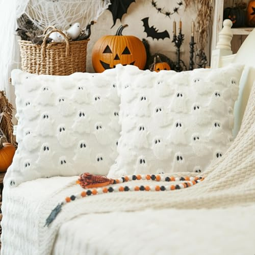 Yamobi Set med 2 kuddfodral av mjuk imiterad päls för Halloween till soffa, säng, veranda, Halloweendekoration, 45 x 45 cm, vit
