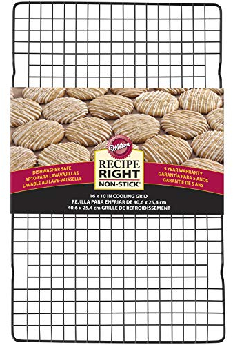 Griglia di raffreddamento antiaderente Wilton Recipe Right, 40,6 x 25,4 cm