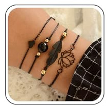 TseenYi Pluma Negro Loto Cadena Pulseras Conjunto Gótico Estrella De Cuentas Ajustable Trenzado Playa Surfista Pulseras De Joyería De Moda Para Las Mujeres Y Las Niñas (4 Piezas)