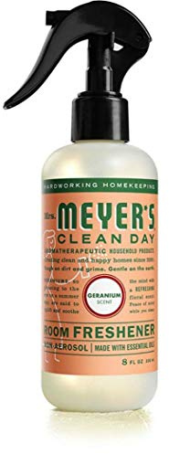 Mrs. Meyer's Clean Day Room Freshener Spray Bottle, Geranium Scent, 8 Fl Oz (Pack - 1)