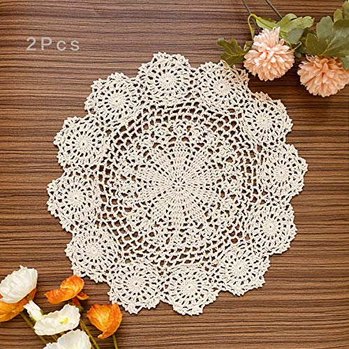 HannyBoo Handgefertigte Häkeldeckchen aus Spitze, 2 Stück, runde Tischsets, Vintage-Dekoration, Spitzen-Blumenmuster, Tischdecken (beige – 40,6 cm)