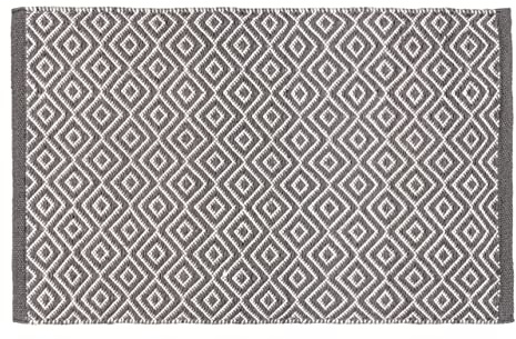 WENKO Badematte Turpan aus recycelten PET-Flaschen, waschbare Fußmatte fürs Bad, nachhaltiger Badteppich im Boho-Stil, Rutschhemmende Retro Duschmatte, Dunkelgrau/Weiß, Polyester, 50 x 80 cm