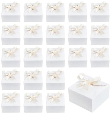 PH PandaHall 30pcs Navidad Cajas de regalo de papel blanco cajas plegables pequeña caja de caramelos con cinta para boda y compromiso, entrega de diplomas, embalaje de regalo, dulces, galletas