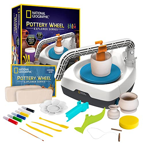 NATIONAL GEOGRAPHIC Kid’s Pottery Wheel (UK Version) - Complete Pottery Kit for Kids, Plug-in Motor, 907 g Air Dry Clay, Sculpting Clay Tools, Apron & More, Patent Pending, Amazon Exclusive Craft Kit