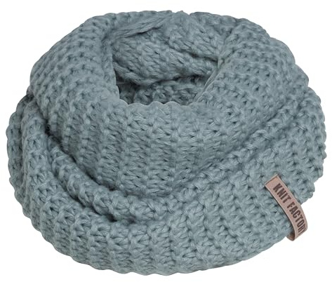 Knit Factory - Alex Foulard Infini Tube - Écharpe tube pour femme et homme - Cache cou pour l’hiver - Tour de cou - Snood Tricotée - Col écharpe - Stone Green - Taille unique