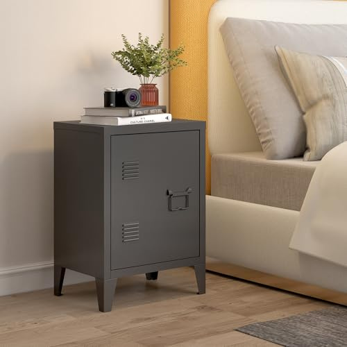 [en.casa] Table de Chevet Design Industriel avec Porte Magnétique Étagère Fentes d'Aération Table d'Appoint Armoire Métallique pour Bureau Table de Nuit Acier Laqué 57 x 40 x 30 cm Noir
