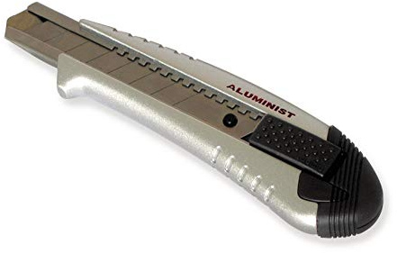 MOB - Cutter aluminium 18mm TAJIMA sur carte
