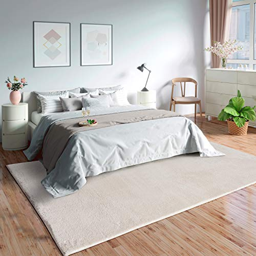 Mia's Teppiche Olivia - Alfombra para salón, Color Crema, 240 x 340 cm, Moderna, Suave, Monocolor, mullida, Pelo Corto (19 mm), Antideslizante, Lavable hasta 30 Grados, 100% poliéster