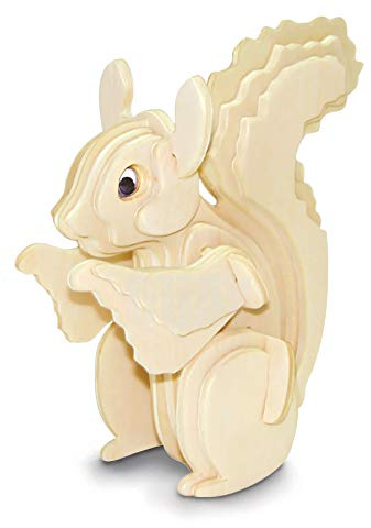 Quay Squirrel Woodcraft Construction Kit FSC