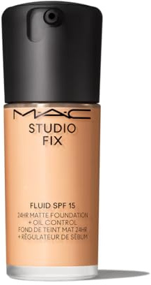 MAC Studio Fix Fluid SPF 15 24HR Matte Foundation + Oil Control No.NC18 (30 ml)