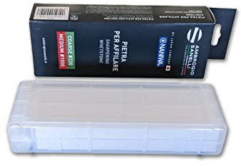 Sanelli Ambrogio, Naniwa Basic Stone, Pietra Affilacoltelli Combinata 2-in-1, Grana Grezza #220 e Grana Media #1000, Ideale per Lame Scheggiate e Coltelli Normali, Made in Vietnam