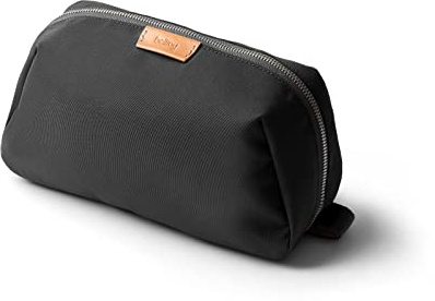 Bellroy Toiletry Kit Plus, necessär - Slate | 3,5 l stor necessär i vattenavvisande material för dina hygienartiklar på resan