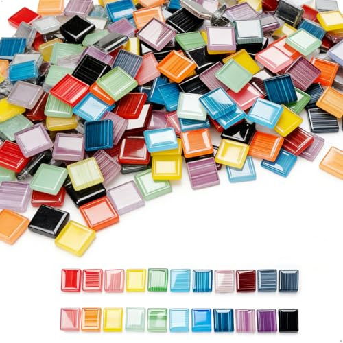 400g Mosaico Piastrelle, Mini Pietre in Vetro per Tessere Mosaico, Mosaici in Vetro Quadrato Fai da te per Cornici Vasi Sottobicchieri Portapenne Decorazioni(Colorate, 10x10x4 mm, Circa 450 Pezzi)