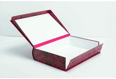 Mariola 0687 - Caja con forma de libro fabricada en cartón forrado formato folio lomo