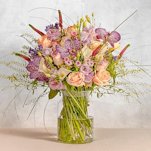 Sapphire Medley - Luxury Fresh Cut Flower Bouquet | Birthdays, Anniversaries, Thank You Gifts, Thinking of You, Delivered in Bud and Blooms in 48-72 Hours