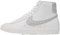 Nike Blazer Mid '77 Essential Woman, Retro-Basketballschuhe für Damen, DQ7574-100, Weiß Silber, 38 EU