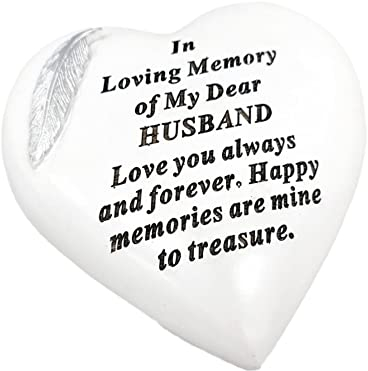 OnlineStreet Placas conmemorativas de piedra con forma de corazón, adornos para tumbas, decoración personalizada para tumbas, placas blancas y plateadas con plumas, placas conmemorativas al aire
