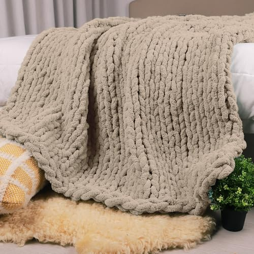 Carriediosa Chunky Knit Throw Blanket 50 X 60, 100% Hand Made Large Chenille Loop Yarn Soft Fluffy Throws for Couch Sofa Bed, Big Crochet Cozy Heavy Thick Cable Woven Blankets, Taupe