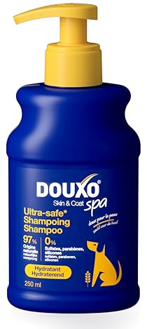 DOUXO Skin & Coat Spa - Ultra-Safe Shampoing hydratant pour Chien, 250mL, Nettoie et Hydrate la Peau Profondeur, Laisse Le Pelage Doux et éclatant, Formule respectueuse de la Peau.