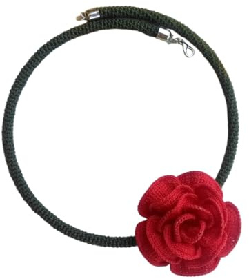 collana boho fiore rosso, collana rosa all'uncinetto