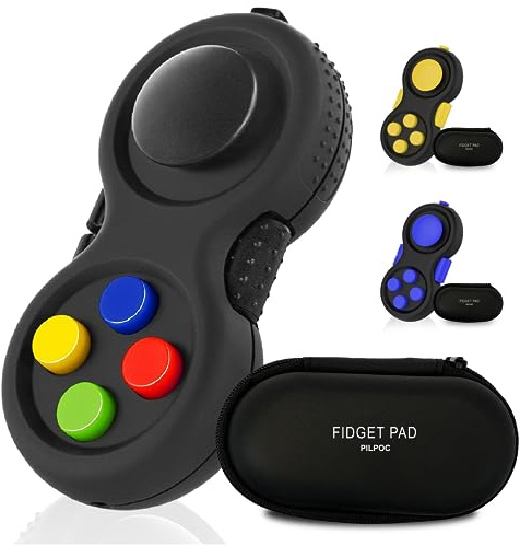 PILPOC Fidget Pad (Nero e Mix) – Fidget Toys per Adulti e Bambini a Forma di Controller con Pulsanti – Giochi Antistress con Custodia Protettiva – Stress Controllers Ideale per Ansia, ADHD e OCD