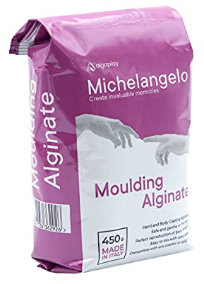 Michelangelo Moulding Alginate 450g. Alginato cromatico per impronte di alta precisione, perfetto per realizzare calchi delle mani o del corpo. Prodotto in Italia.