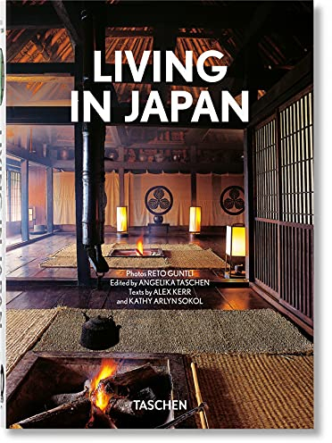 Living in Japan. 45th Ed.: Mehrsprachige Ausgabe (45th Edition)
