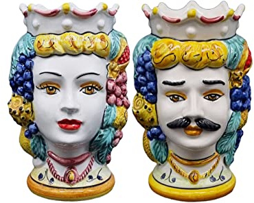 sicilia bedda - Coppia Teste di Moro SICILIANE in Ceramica di CALTAGIRONE - Realizzate a Mano - H Centimetri 18 - Elegante Complemento d'Arredo (Corona Rossa)