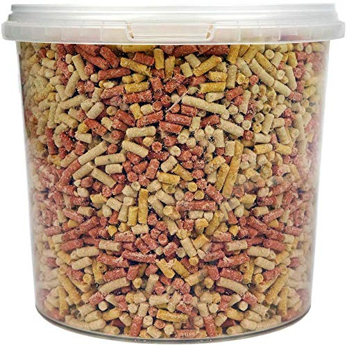 SQUAWK Mixed Suet Pellets | Garden Wild Bird Food Mix | Balanced and Healthy Feed Mixture | Nutritious Insect, Berry & Mealworm Pellet | Contains Essential High Energy Vitamins and Minerals (2.5L Tub)