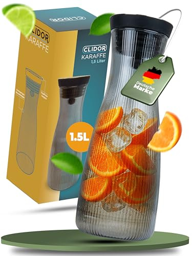 CLIDOR Caraffa per acqua con coperchio – 1,5 l, elegante vetro fumé in vetro antigoccia, con coperchio in vetro borosilicato, elegante brocca per acqua con colino, ideale per liquido amniotico, tè