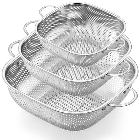 Herogo Stainless Steel Colander Set of 3, Square Metal Kitchen Colanders with Handle, 20/24/28 cm, Micro-Perforated Strainer for Draining Food Pasta Fruit Vegetable, Elevated Feet and Dishwasher Safe