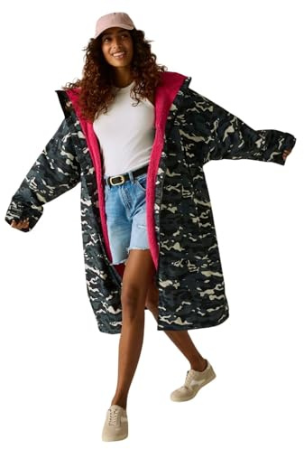 Regatta Outdoor Active Unisex Waterproof Changing Robe - Black Camo/Pink - XS/S