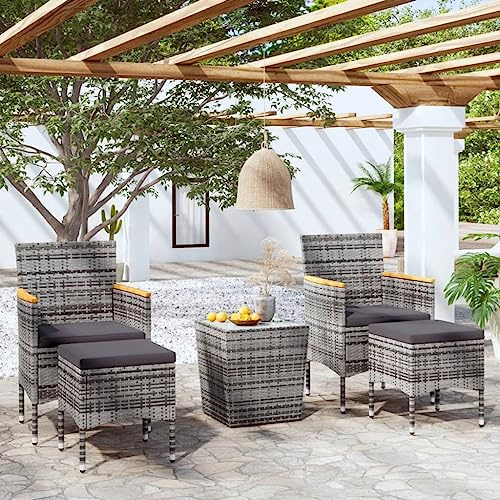 RMIHSJG Ensemble bistro de jardin 5 pièces en rotin synthétique et verre trempé gris avec 2 tabourets, tressage en polyéthylène résistant aux intempéries et cadre en acier revêtu par pulvérisation