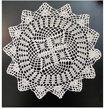 Spitzendeckchen Häkeldeckchen Handarbeit Vollhäkeldeckchen Untersetzer Aufleger auch zum Basteln 100% Baumwolle 35 cm Rund Ecru