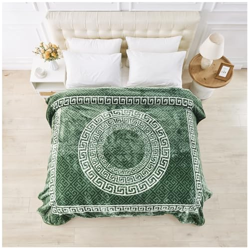 GC GAVENO CAVAILIA Sherpa Fleece Blanket (200x240 cm) - Greek Pattern Bed Throw King Size - Fluffy Throws For Bed, Sofas, Armchair - Thermal, Cosy Large Blankets and Throws Washable - Green