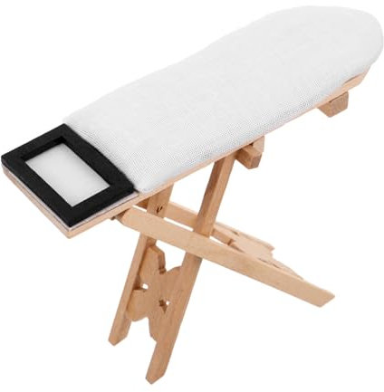 TOYANDONA Table à Repasser Maison De Poupée Vêtements pour Enfants Micro Poupées Ornements De Fées Petite Statue Modèle Accessoire Poupée De Poche Modèle Exquis Mini Beige Bois