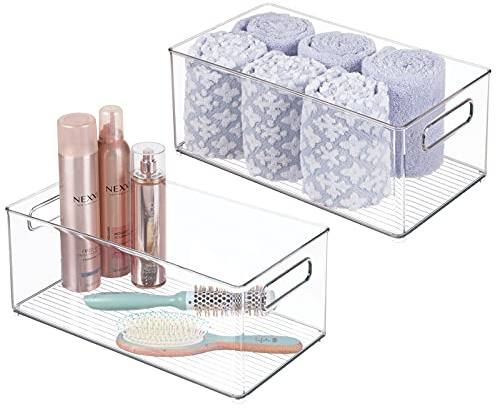 mDesign Juego de 2 cajas de plástico con asas – Organizador transparente con diseño atractivo – Cajas organizadoras para accesorios de baño, cosméticos y otros utensilios – transparente